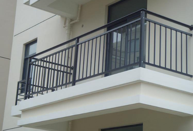 深圳怎樣挑選陽台欄杆和陽台欄杆?